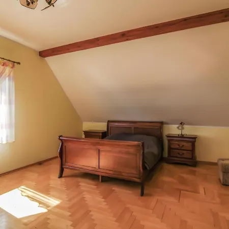 3 Bedroom Stunning In Bogaczewo Güldenboden